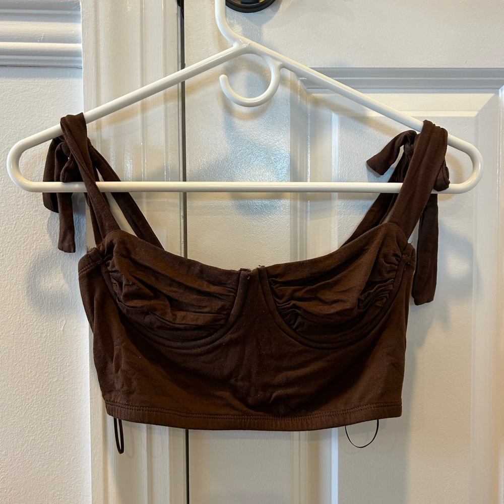 *UNWORN* Adika top